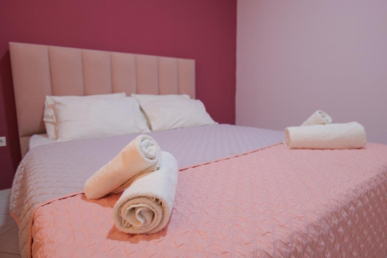 סרנדה Eden Hotel מראה חיצוני תמונה